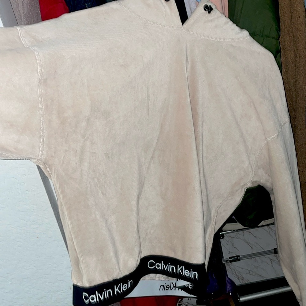 BRAND NEW CALVIN KLEIN hoodie/pullover